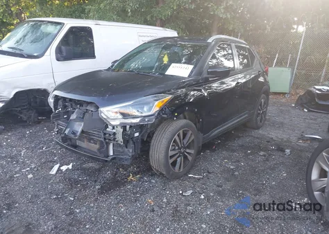 2019 Nissan Kicks Sr из США, поврежденный, VIN 3N1CP5CU5KL481568